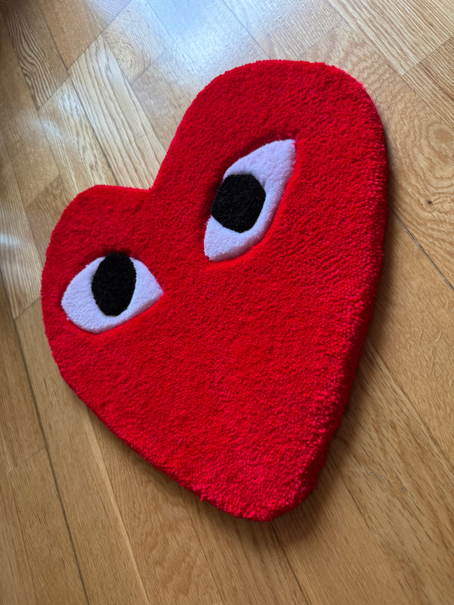 Alfombra personalizada Comme des Garçons PLAY